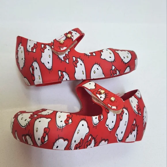 MINI MELISSA Hello Kitty Red Mary Jane Shoes - Picture 13 of 14